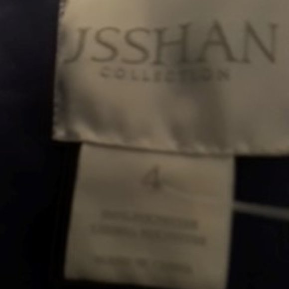 Georgeous navy gown - Picture 10 of 10